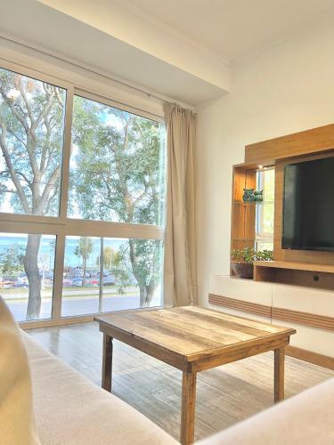 Espectacular departamento sobre la laguna para parejas — Chascomus — photo 2