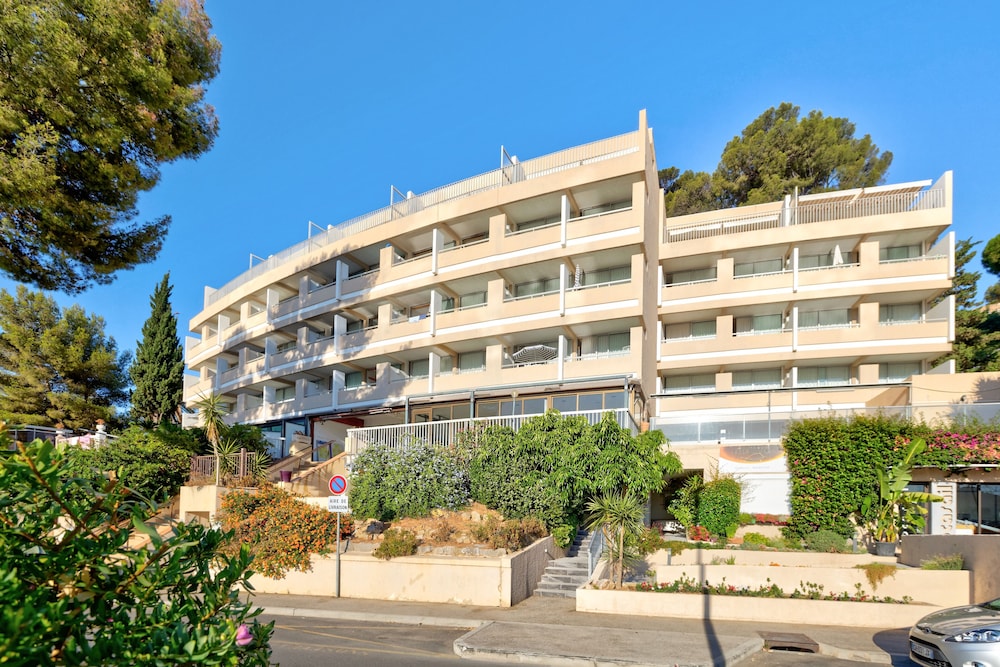 Résidence Pierre & Vacances Bandol Port in Bandol, France