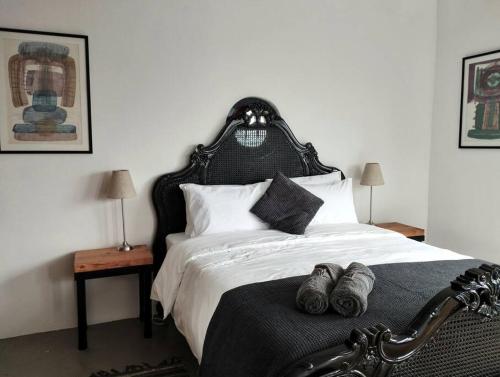 Quirky Bird — 4-Star Luxury Hotel in Cape Town, South Africa
