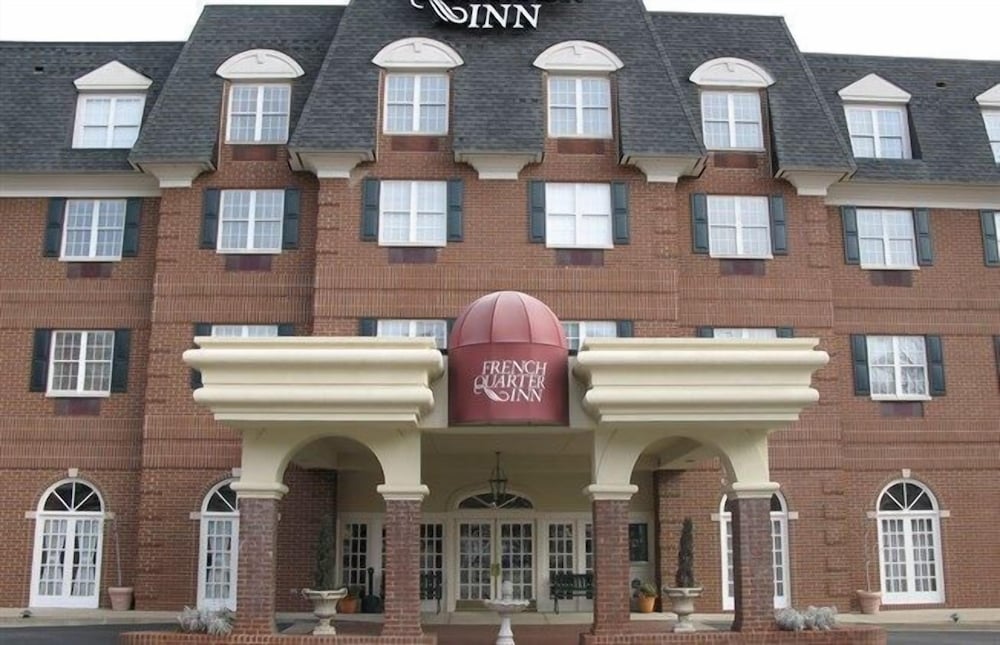 French Quarter Inn - photo 40