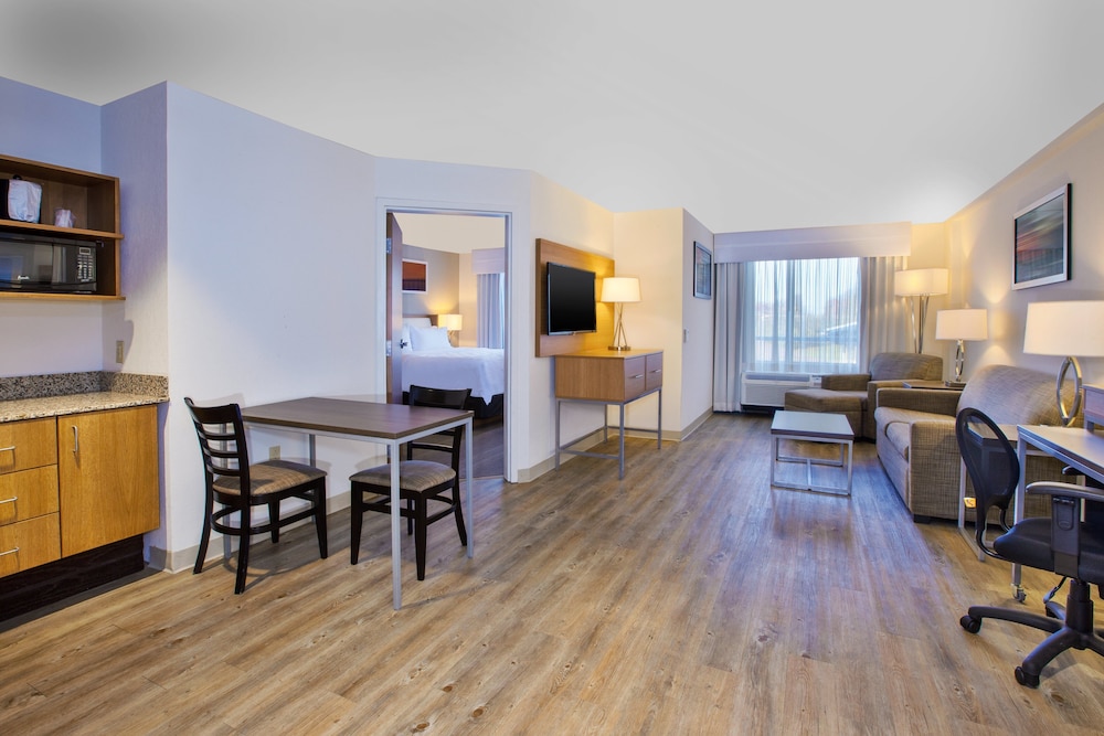 Holiday Inn Morgantown University Area by IHG - photo 7