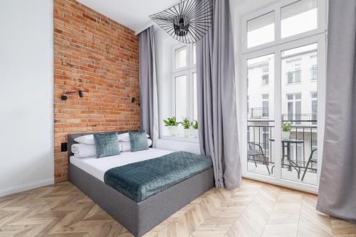 Apartment with Balcony Starowiślna 41 — 4-Star Luxury Hotel in Krakow, Poland