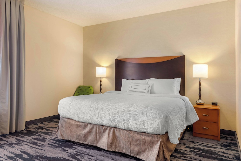 Fairfield Inn & Suites by Marriott Rockford - photo 7