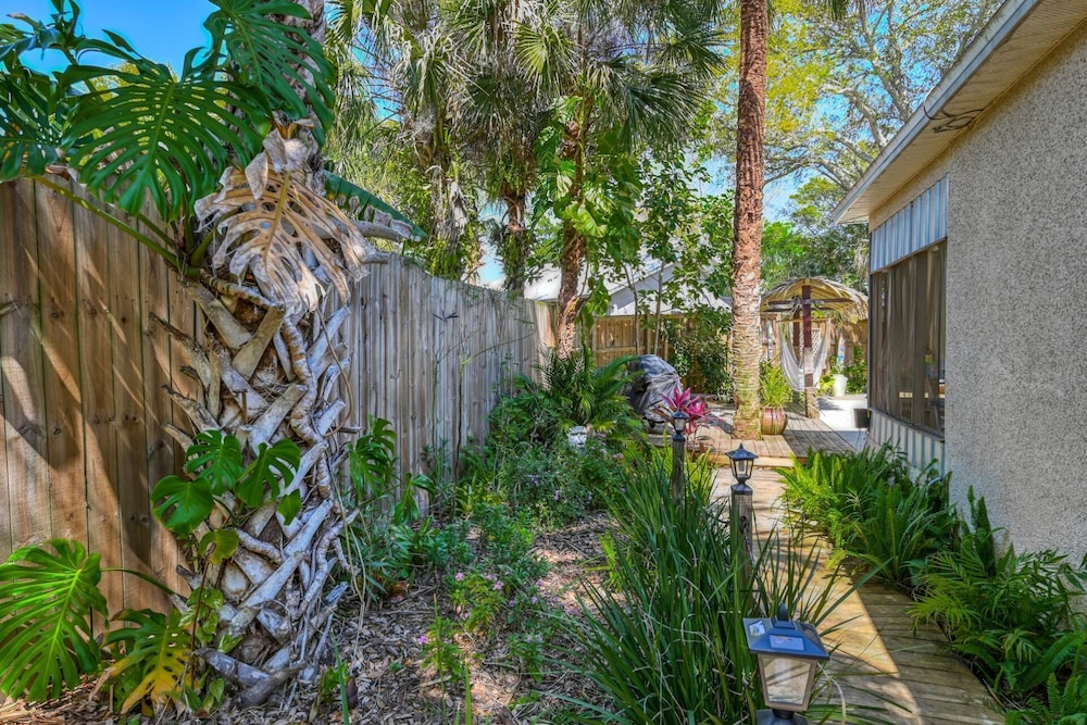 Tiki Nest - photo 23
