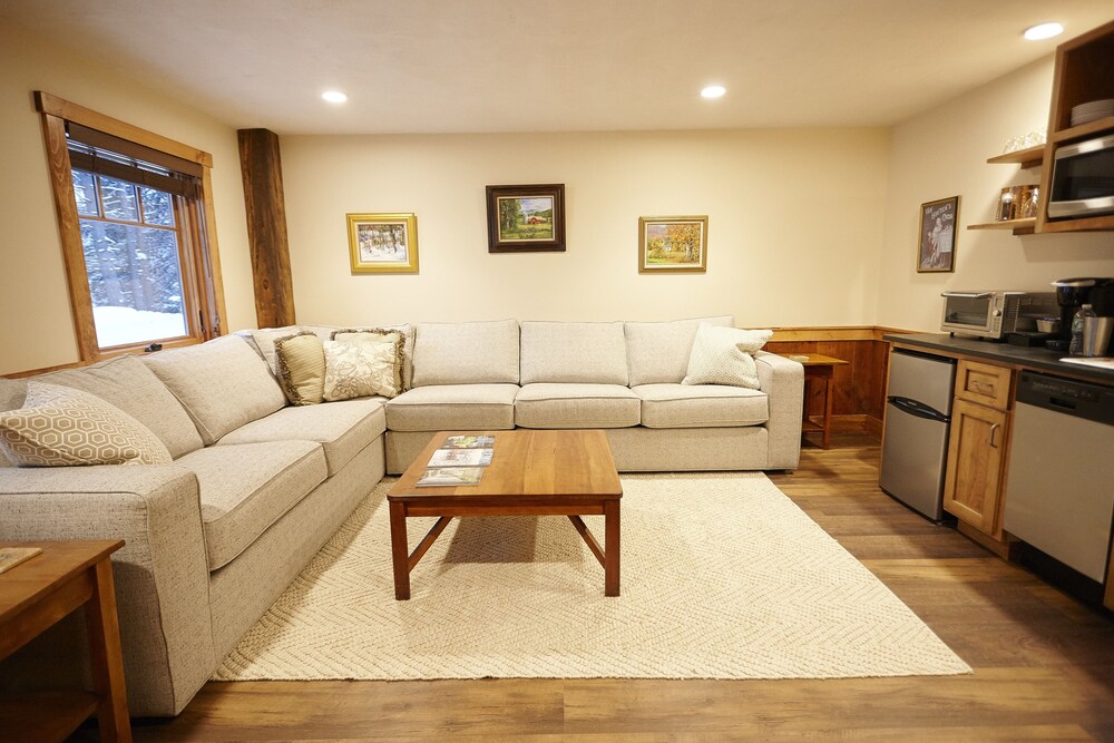 Seesaw's Lodge - photo 12