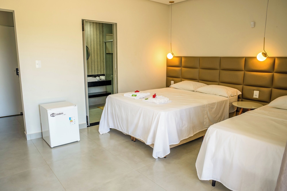 Pousada com piscina jacuzzi e com vista em Capitólio Casa Decore in Capitolio, Brasil