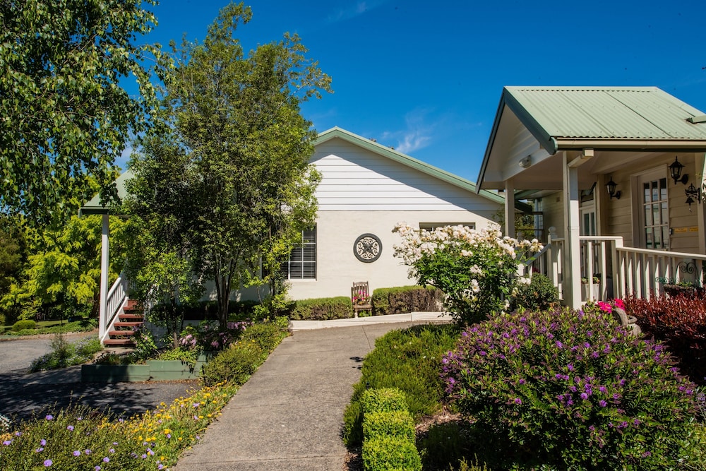 Yarra Gables — 4-Star Luxury Hotel in Healesville, Australia