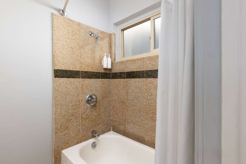 Travelodge by Wyndham by Fisherman's Wharf - photo 22