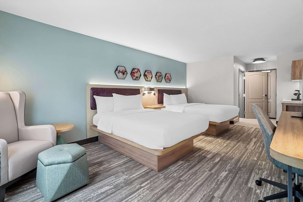 Hilton Garden Inn Cartersville - photo 11
