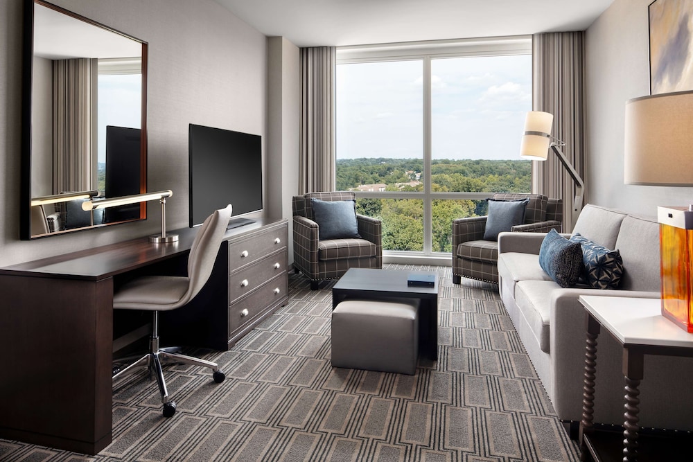 Homewood Suites by Hilton Teaneck Glenpointe - photo 28