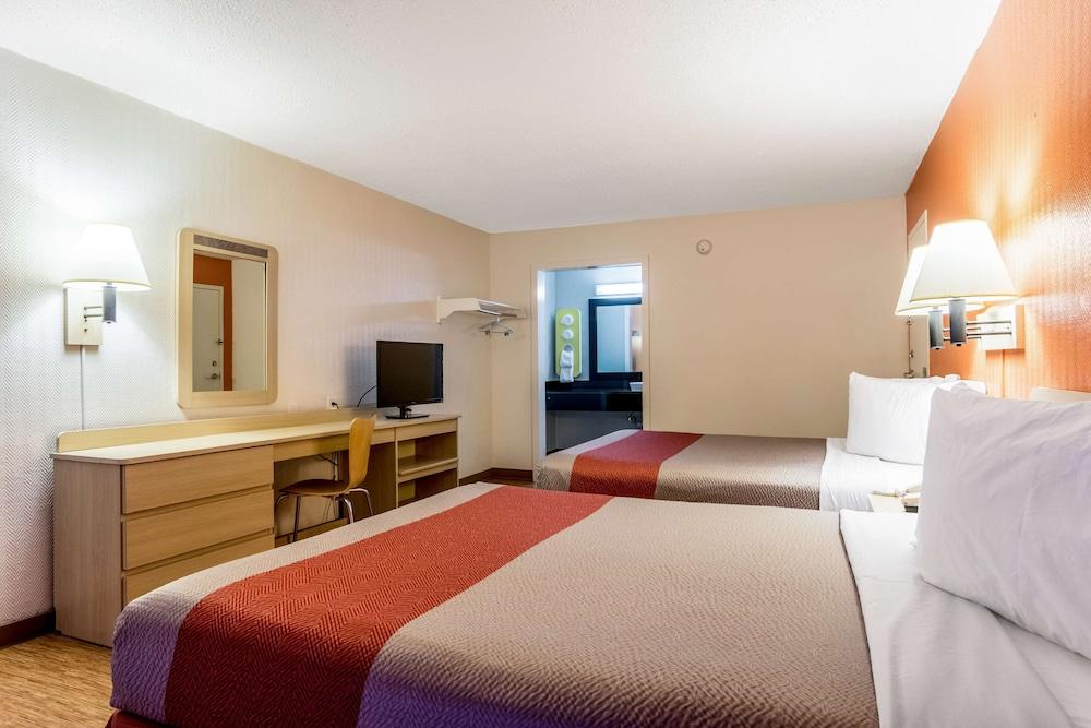 Motel 6 Marietta GA Atlanta Northwest - photo 9
