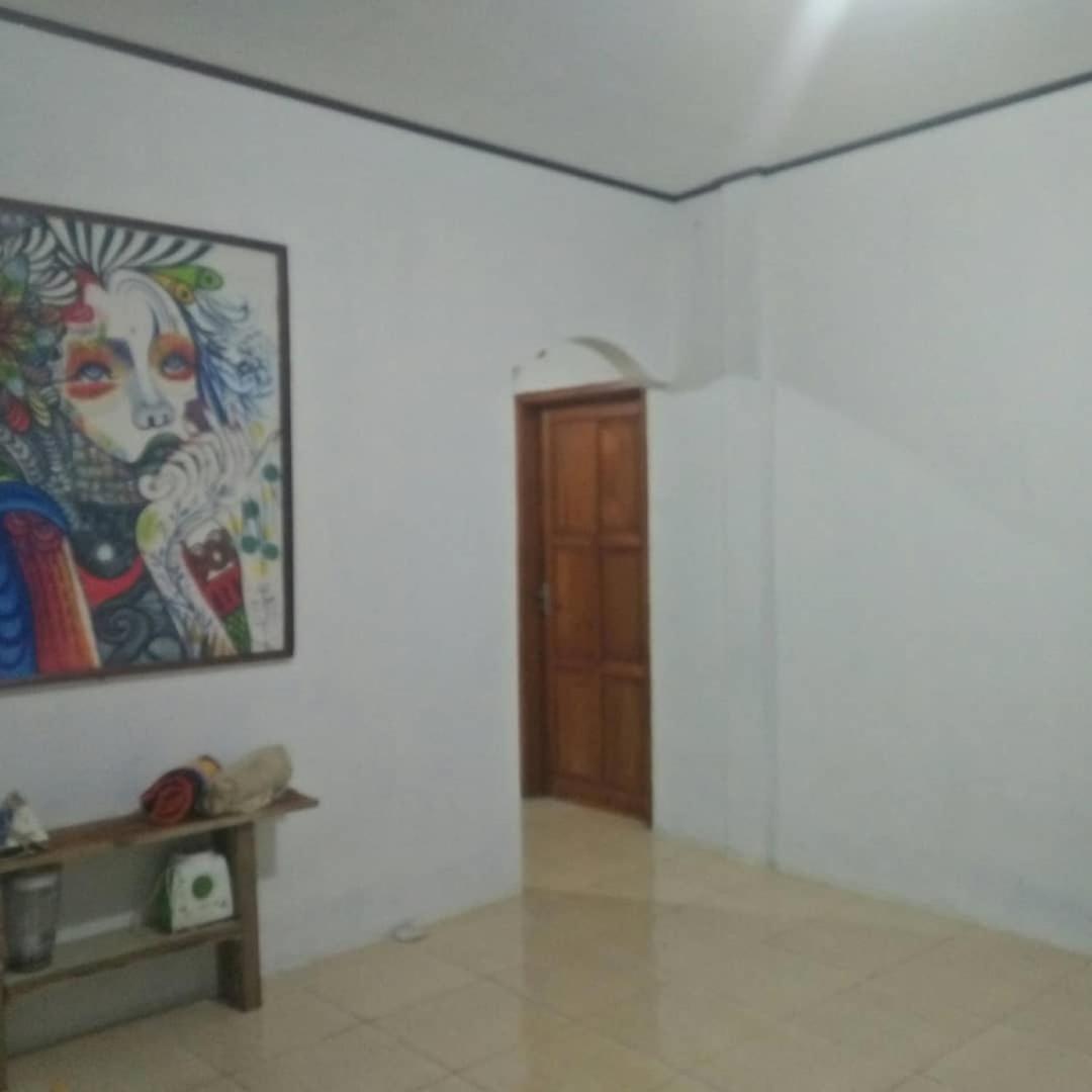 Sugi House Toraja Penginapan Villa Harian Keluarga Muat 20 Orang — 5-Star Luxury Hotel in Rantepao, Indonesia