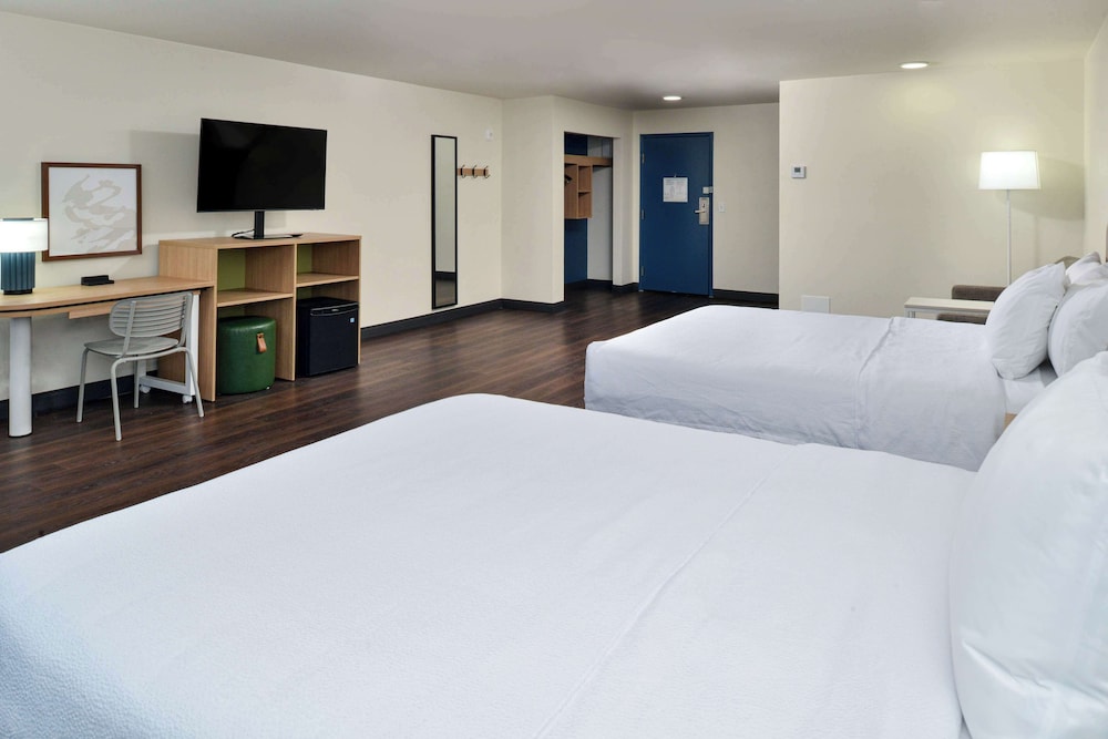 Spark by Hilton Dallas Medical District Love Field - photo 37