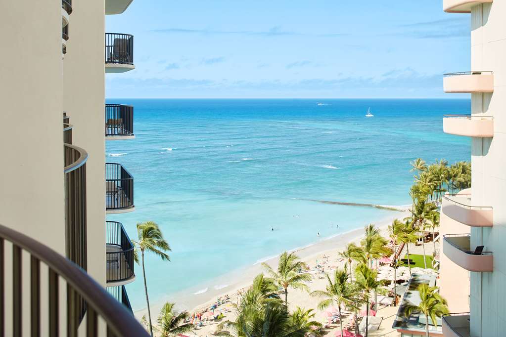 Outrigger Waikiki Beach Resort - photo 60