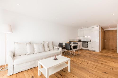 LAAX Homes Taviarna Laax 4 5 — 4-Star Luxury Hotel in Laax, Switzerland