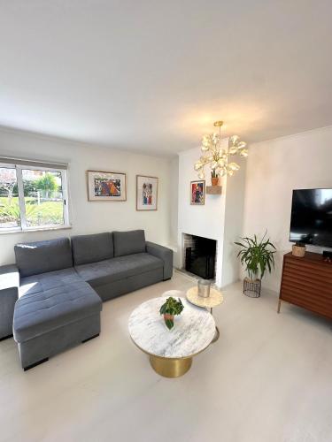 Vilamoura Modern House — 4-Star Luxury Hotel in Quarteira, Portugal