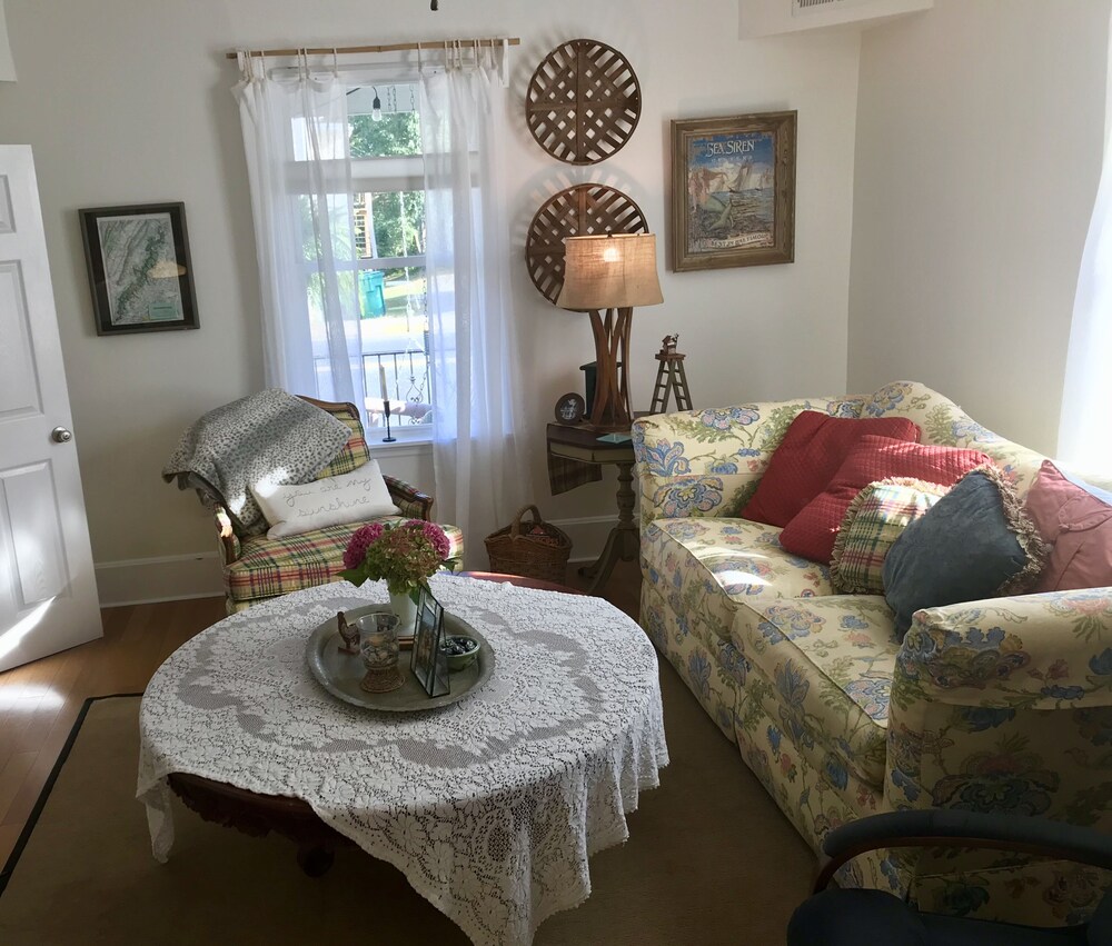 Peabody's Hip Little Stay - photo 63