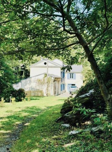 Historic Mill In The Heart Of Black Mountain - last minute hotel in Unknown City