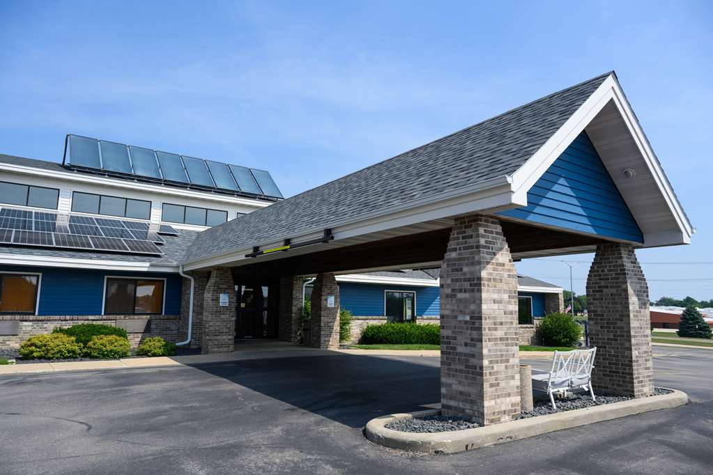 AmericInn by Wyndham Monroe - photo 10
