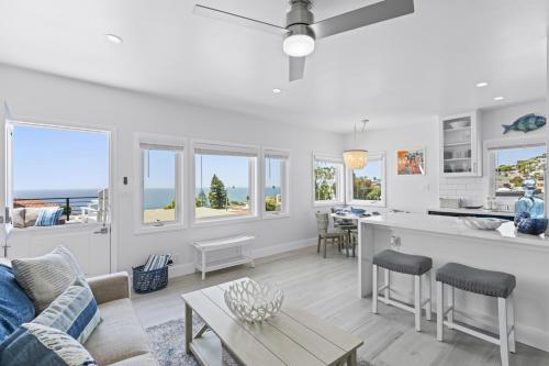 Penthouse Steps from Victoria Beach 180 degree ocean views — 4-Star Luxury Hotel in Laguna Beach, United States