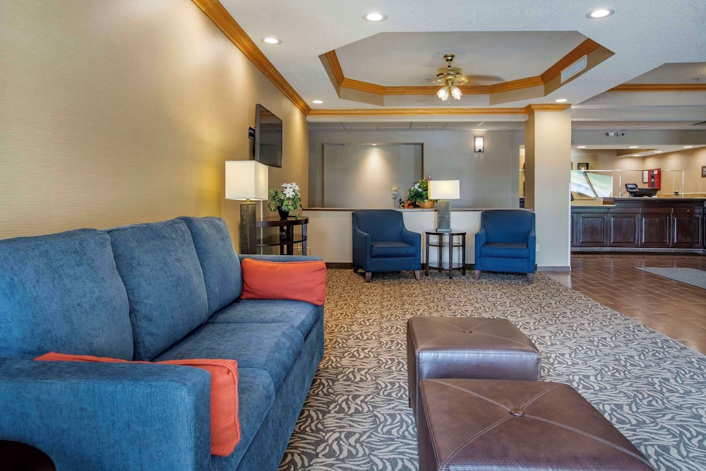 Comfort Inn Charlotte - photo 2