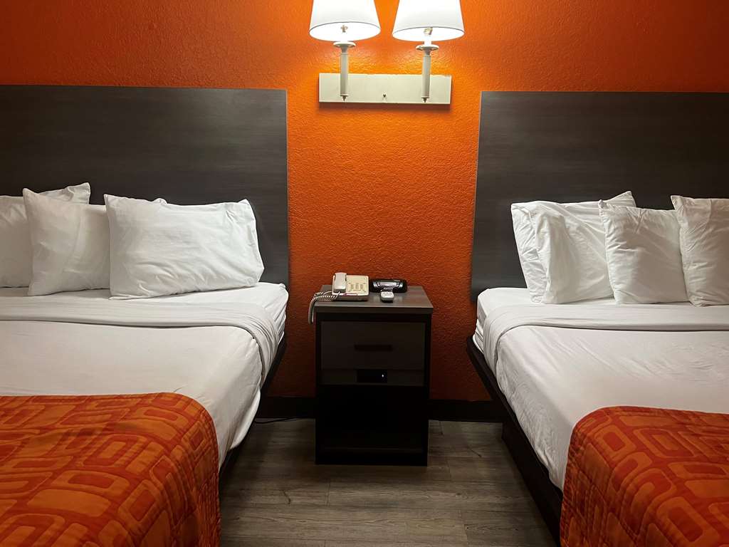 Howard Johnson by Wyndham Galveston - photo 21