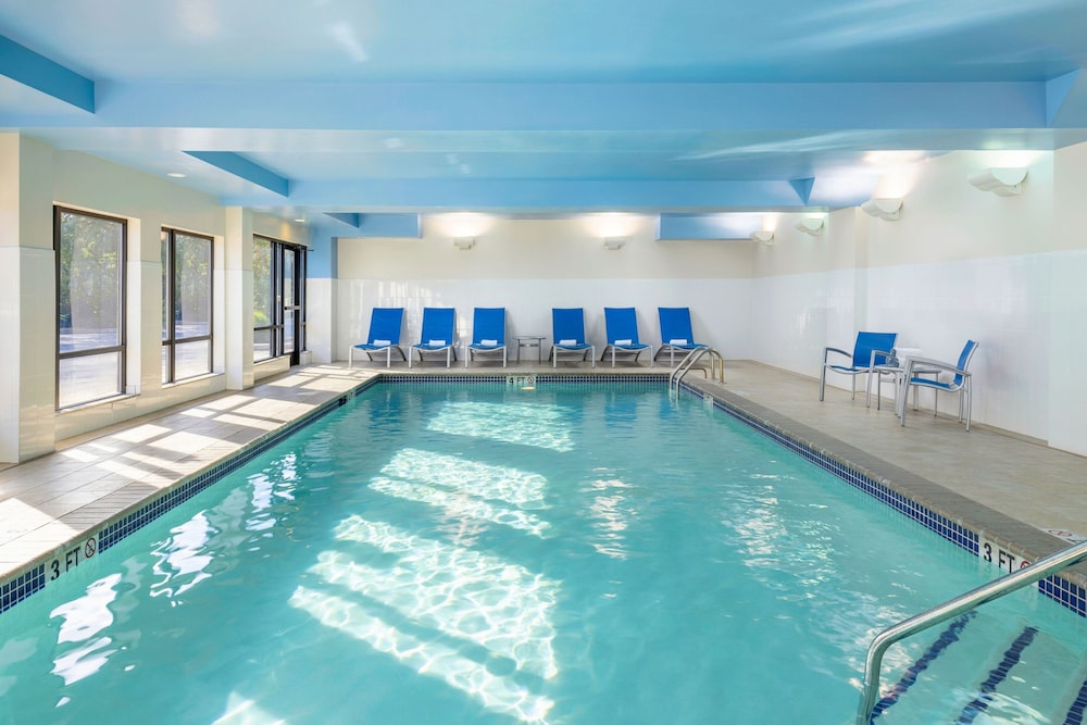 TownePlace Suites York - photo 42