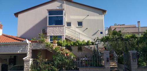Apartman Oliva — 4-Star Luxury Hotel in Pula, Croatia