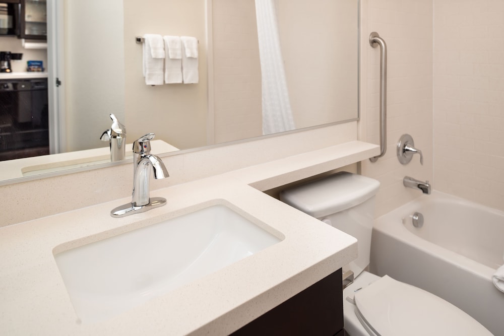 Candlewood Suites Carlsbad South by IHG - photo 29