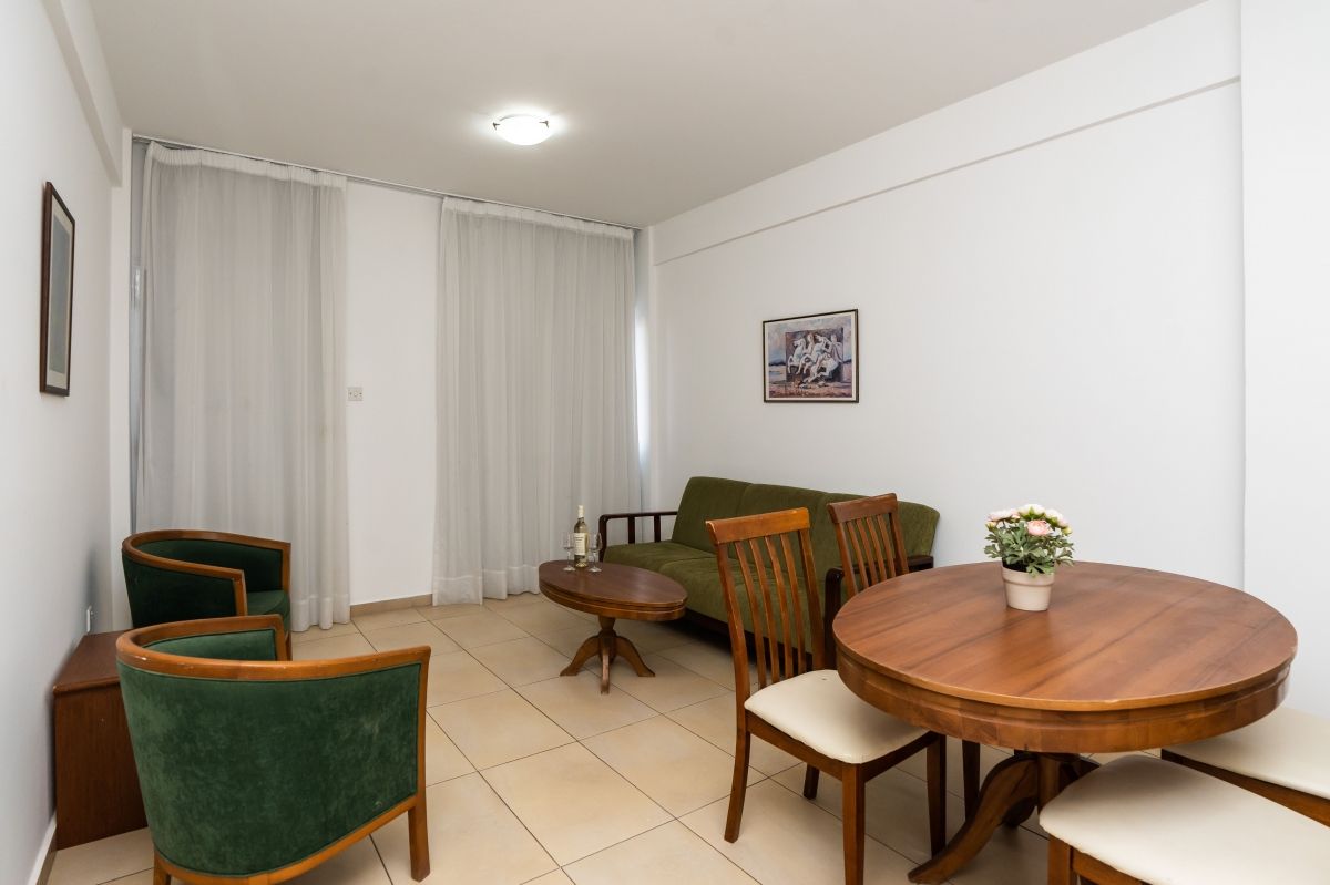 Flora Hotel Apartments — Paralimni