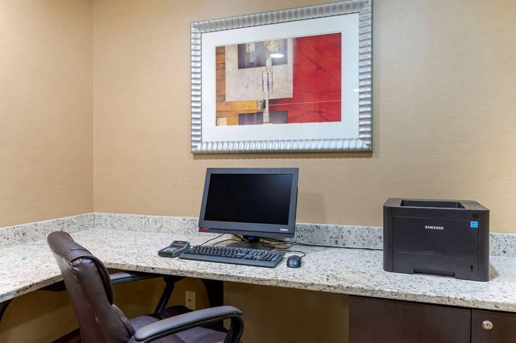 Comfort Suites Columbus Expo Center - photo 24
