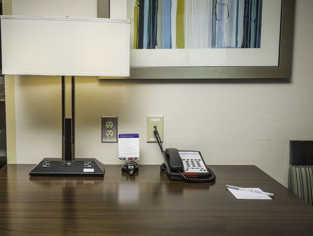 Hampton Inn & Suites Suisun City Waterfront - photo 5