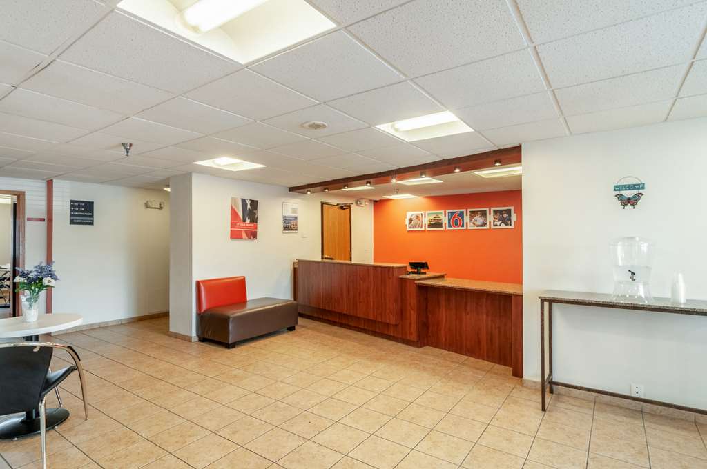 Motel 6 Naperville IL - photo 29