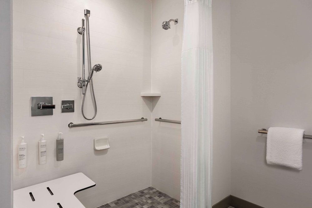 Hilton Garden Inn Nashville West End Avenue - photo 18