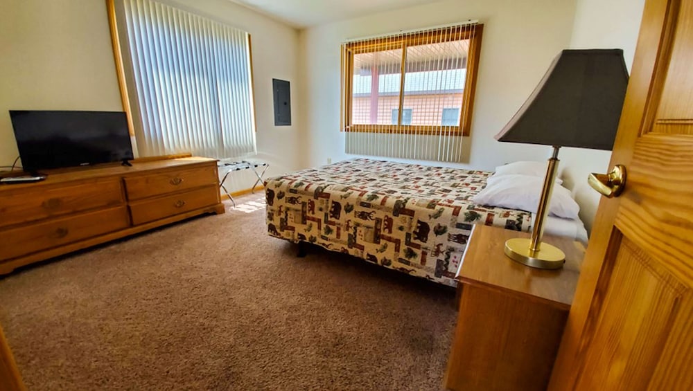 Jasper Ridge Inn Ishpeming - photo 41