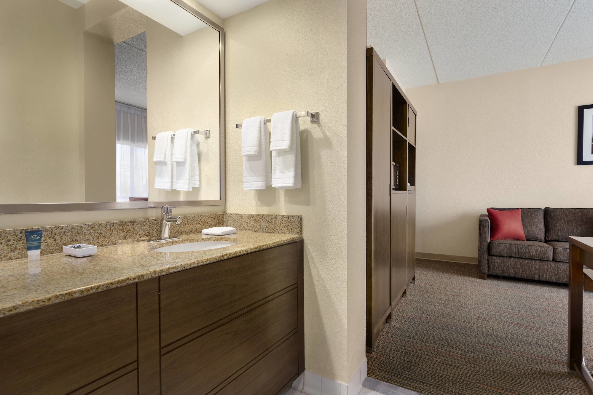 Four Points by Sheraton Raleigh North - photo 6