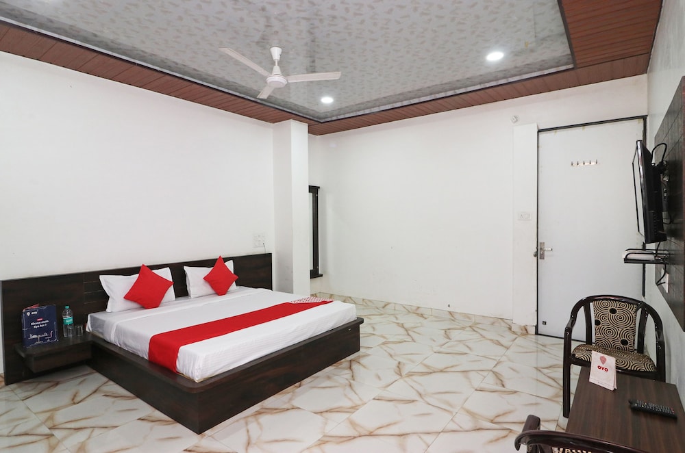 OYO 24123 Maha Nandini Resort in Bhilwara, India