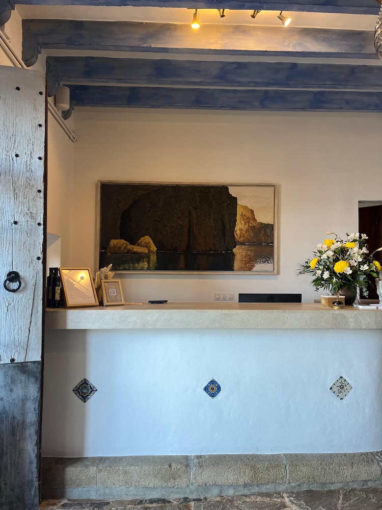 Agroturismo Sa Pedrissa — 5-Star Luxury Hotel in Deia, Spain