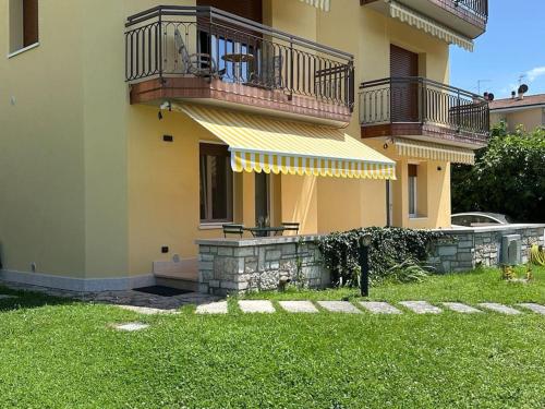 Appartamento Vialo's House — 4-Star Luxury Hotel in Bardolino, Italy