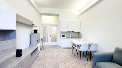 Foro Romano Apartments C — 4-Star Luxury Hotel in Rome, Italy