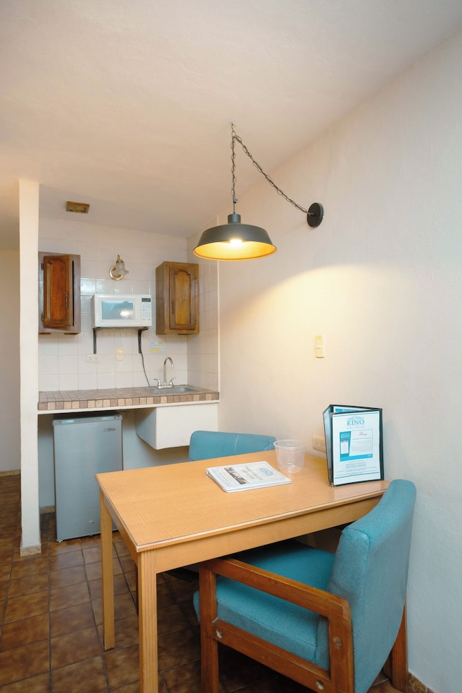 Hotel Suites Kino