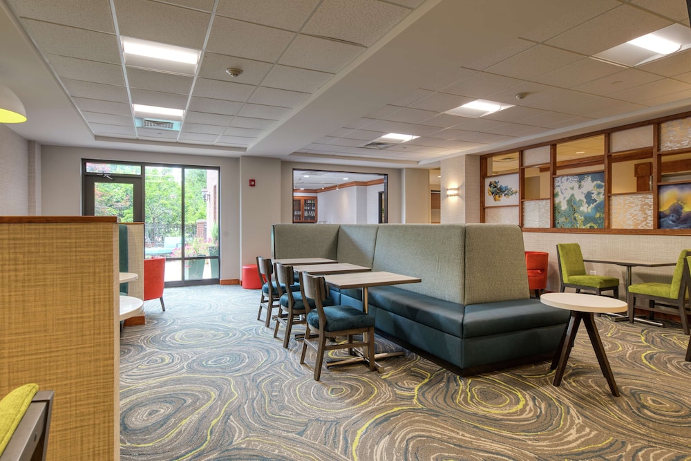 Hampton Inn Wilmington University Area Smith Creek Station - photo 5