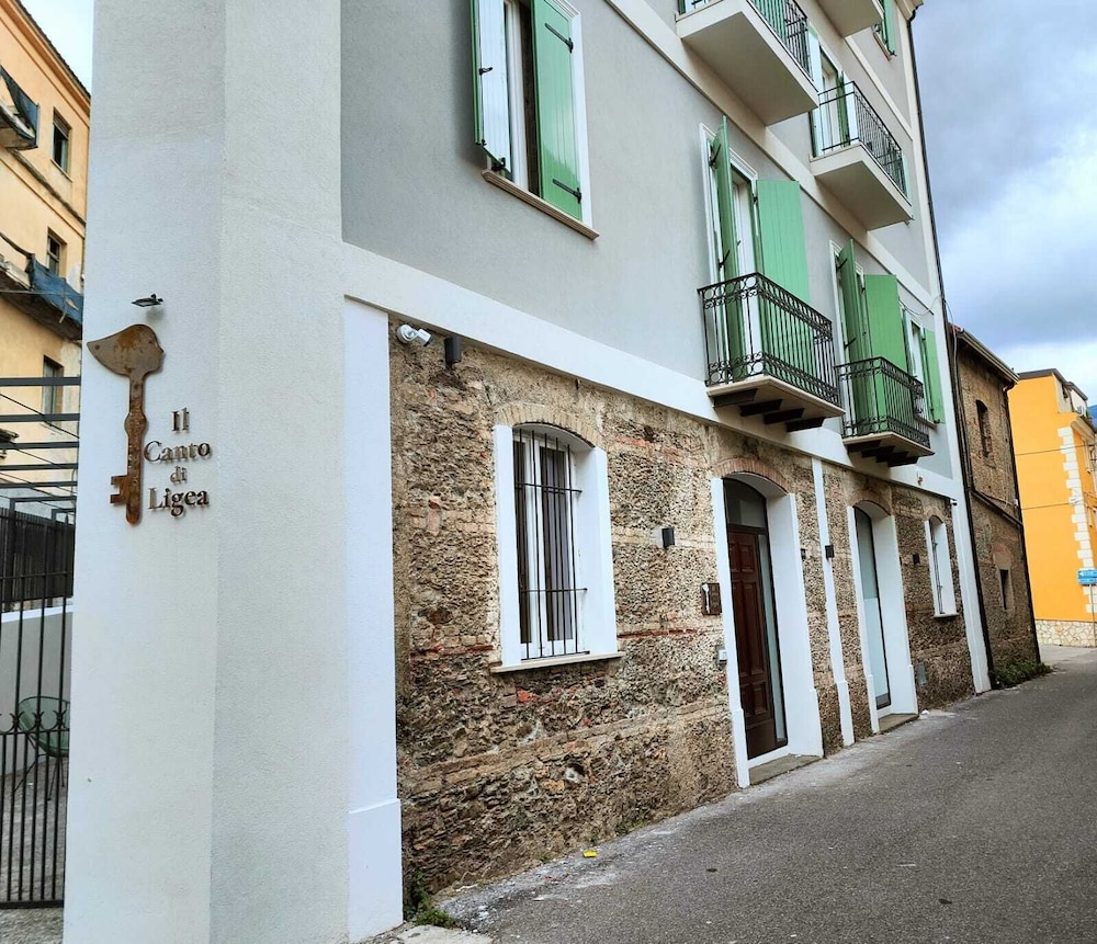 Il Canto di Ligea — 4-Star Luxury Hotel in Lamezia Terme, Italy