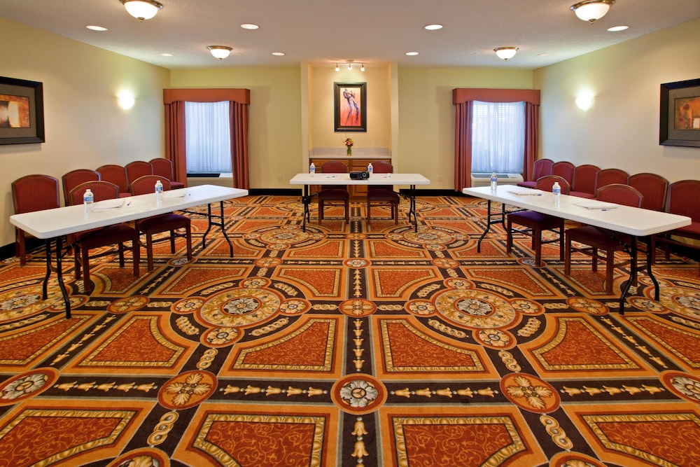 Holiday Inn Express Corydon by IHG - photo 47