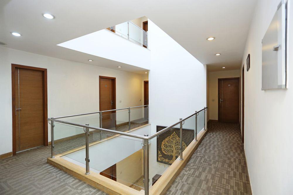 OYO 11326 Hotel Camria