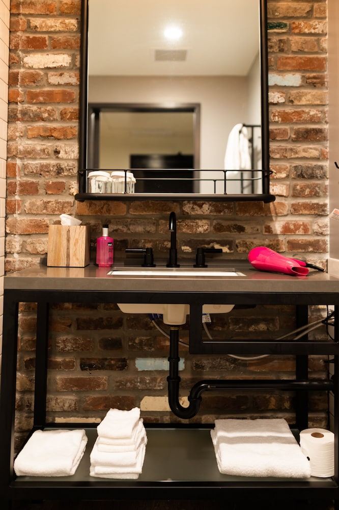 Moxy Nashville Downtown - photo 11