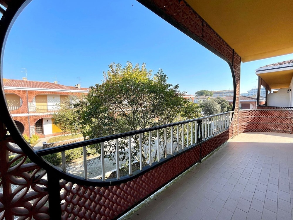 Peaceful House With Pool and Terrace — 4-Star Luxury Hotel in Caorle, Italy