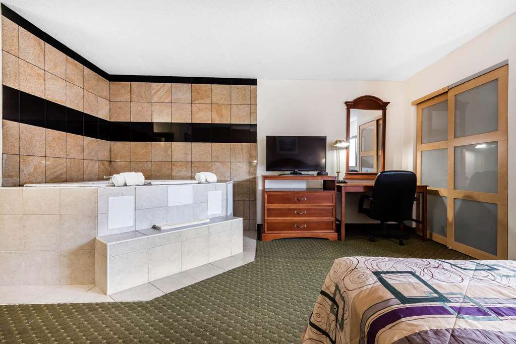 Quality Inn & Suites Binghamton Vestal - photo 16