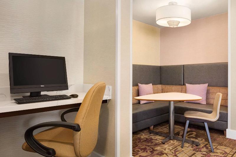 Residence Inn by Marriott Folsom Sacramento - photo 65