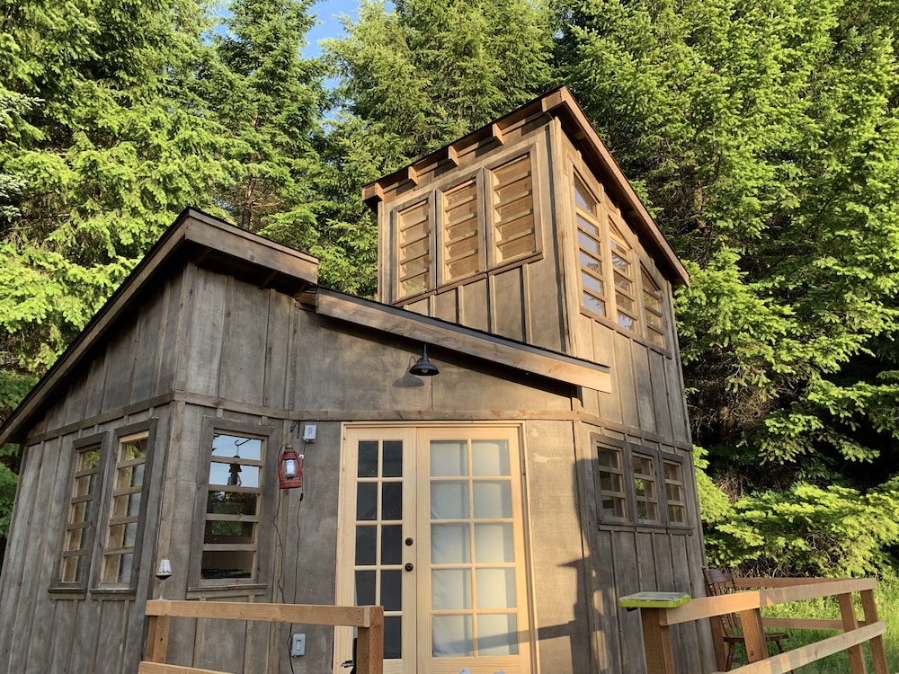 Clydesdale Outpost - featured photo